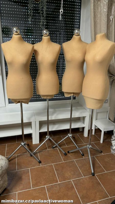 4x FIGURÝNA DO VÝLOHY NA VYSTAVENÍ ZBOŽÍ