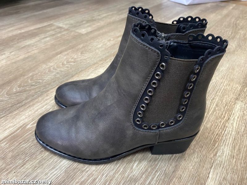 Kotníkové vyteplené Rieker vel/ 37