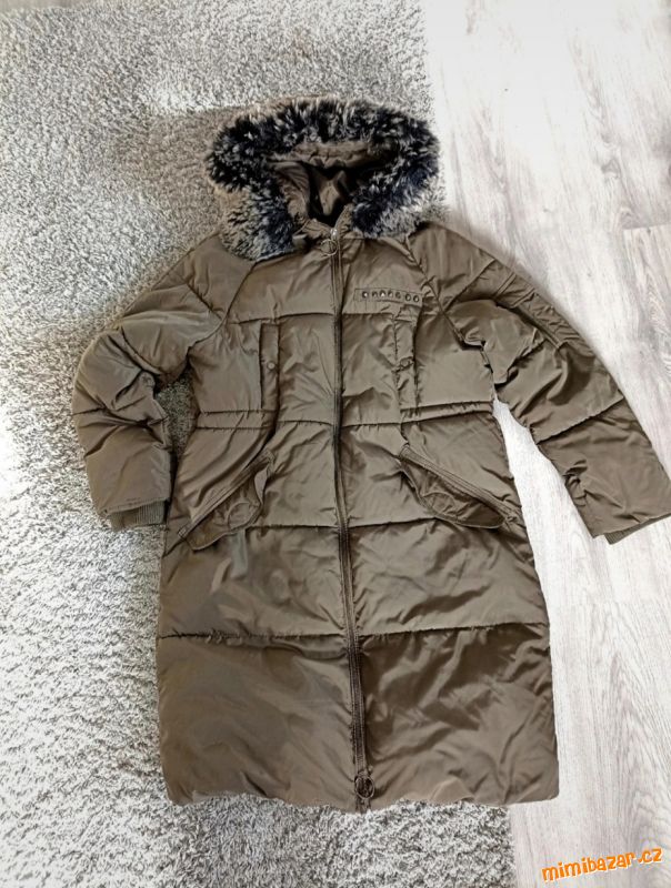 Delší zimní bunda