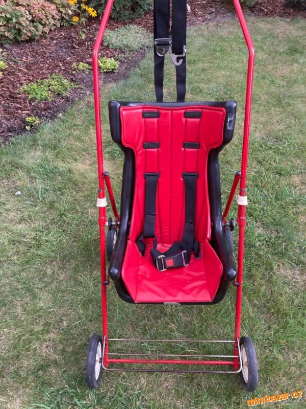 Retro dětská sedačka, 1. typ autosedačky