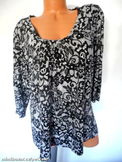 černo bílé květované tričko krajka efekt uk 18