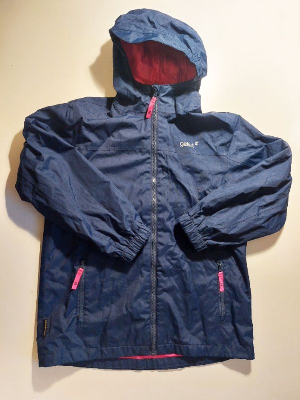 Funkční bunda, šusťáková bundička