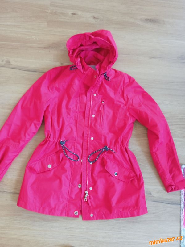 tenká bunda/parka/kabát
