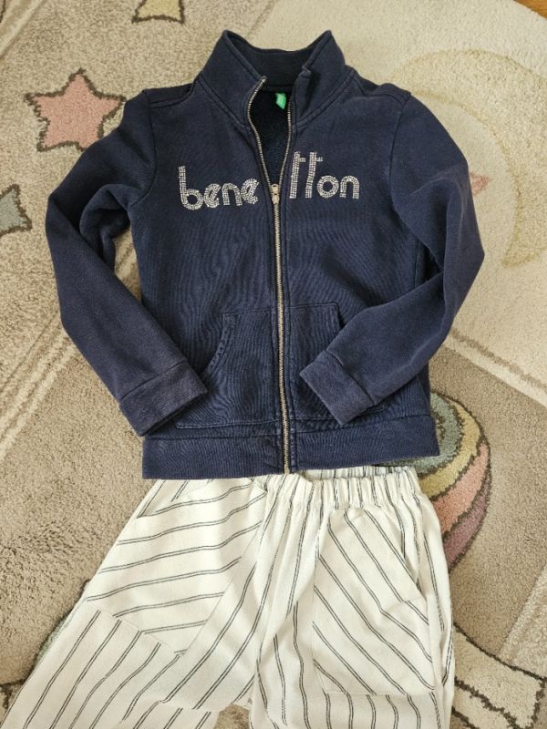 Mikina na zip s kamínky Benetton 7-8 let