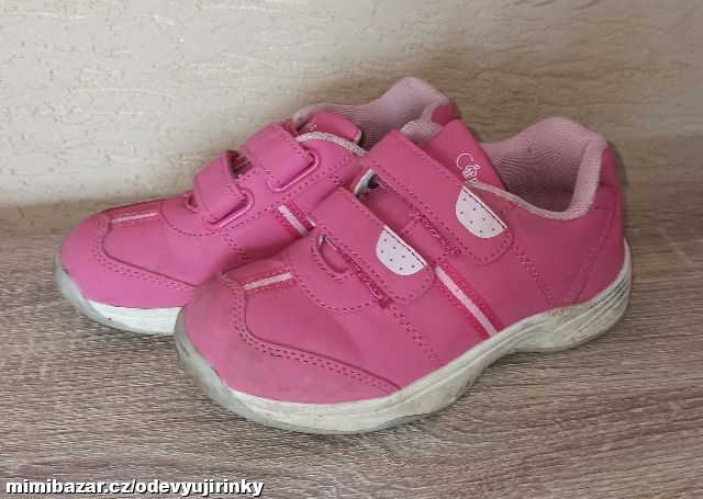 Růžové botasky vel. 29