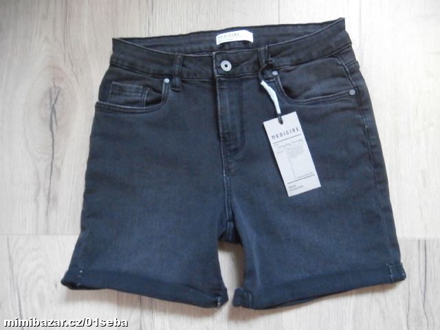 Nové riflové kraťasy vel. M !!!!!!