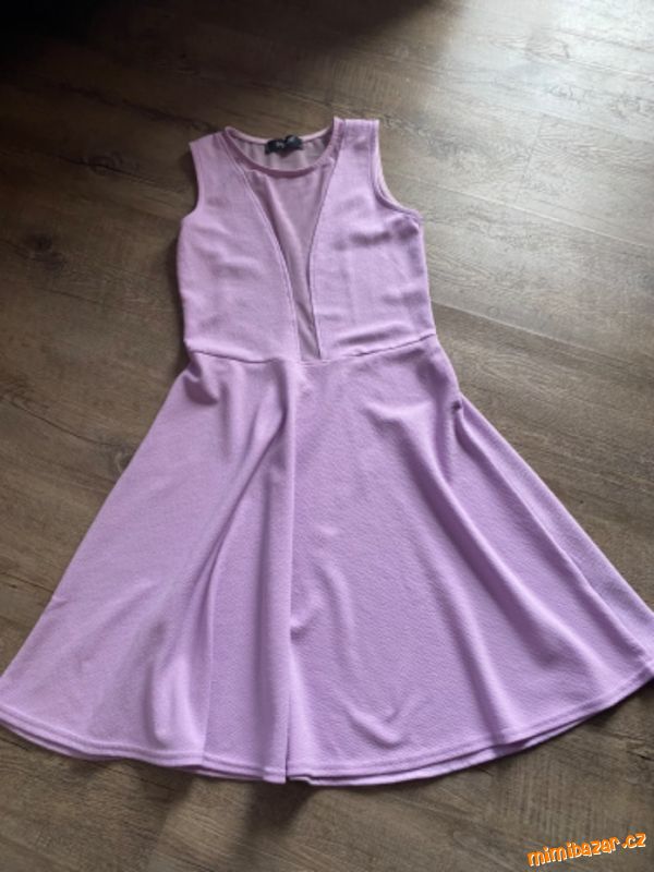 Krásné šeříkové šaty ❤️