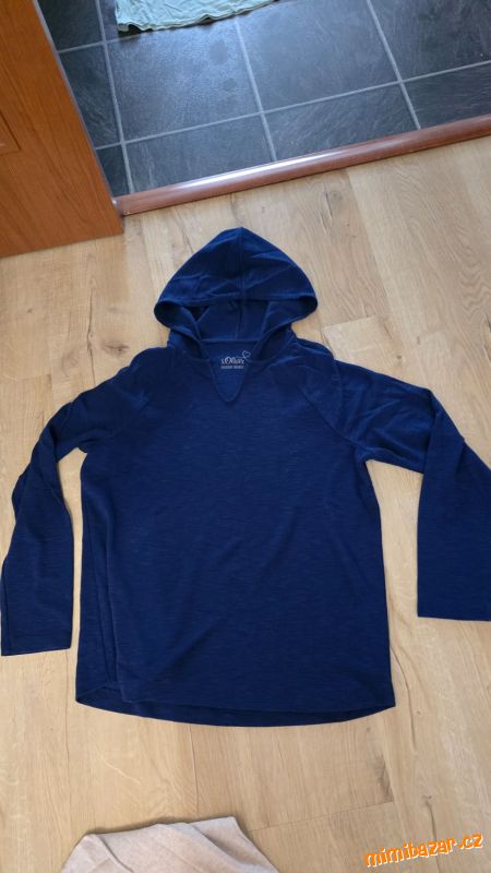 Dámská mikina s kapucí