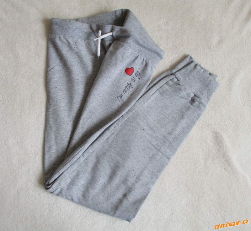 Dívčí tepláky šedé Pepperts 158 164