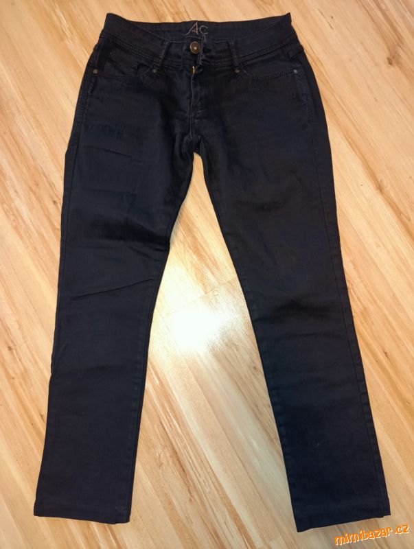 Dámské jeansy