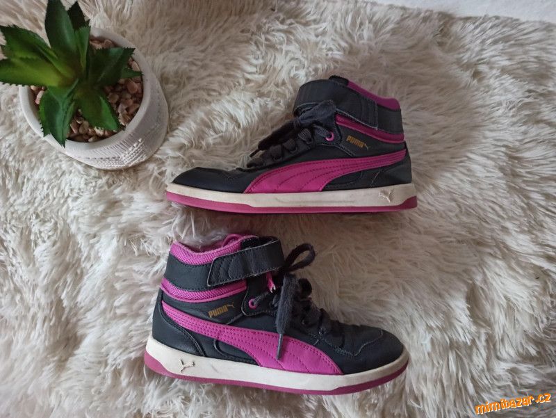 Dívčí zateplené kotníkové tenisky Puma Vel.34