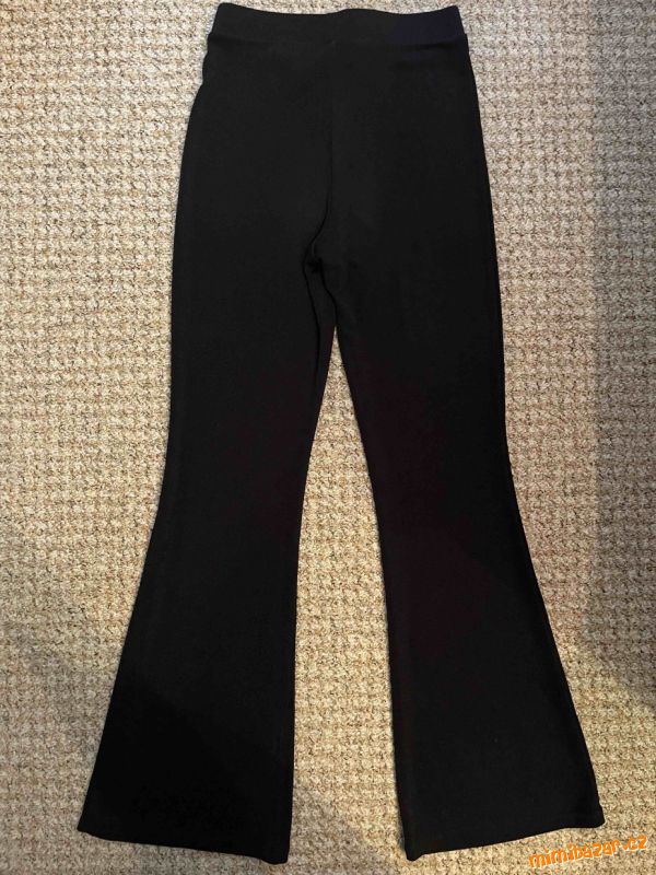 Splývavé polyesterové lehce třpytkavé kalhoty