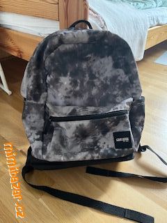 lehký městský batoh super stav