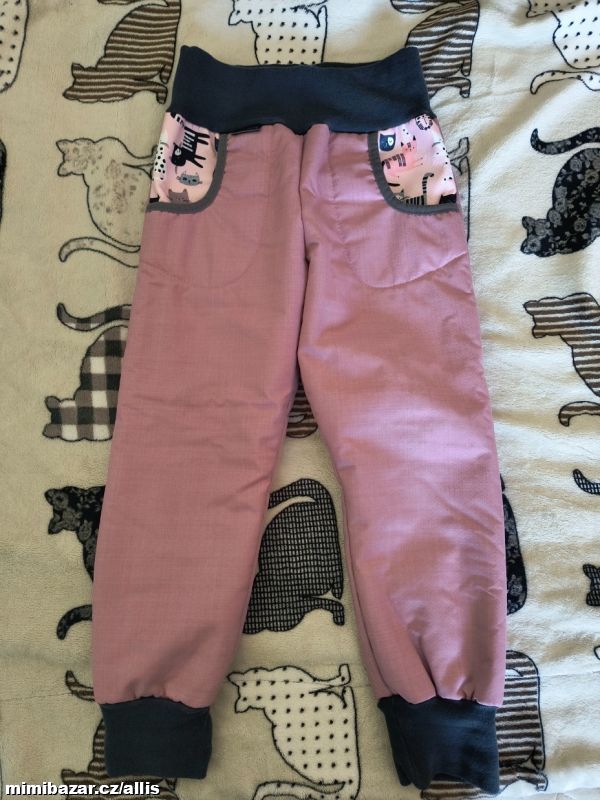 Softshellové kalhoty a beránkem