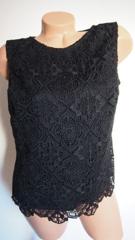 M&Co. černý krajkový top vel.40