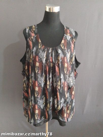 *** KRÁSNÝ DÁMSKÝ TOPÍK, HALENKA, VEL.52/54 ***