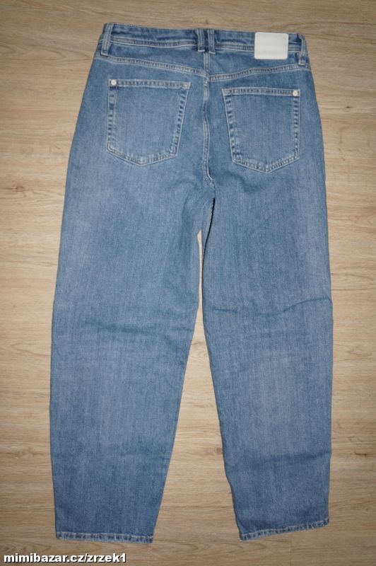 COMMA značkové mom džíny vel.36
