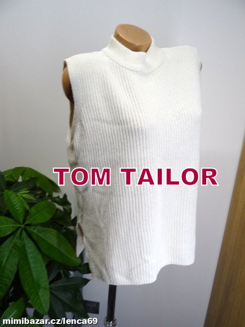 ZNAČKOVÁ OVERSIZE VESTA