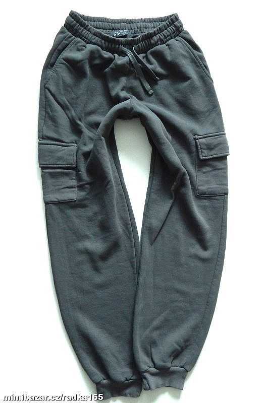 Teplé kapsáčové tepláky vel.XS