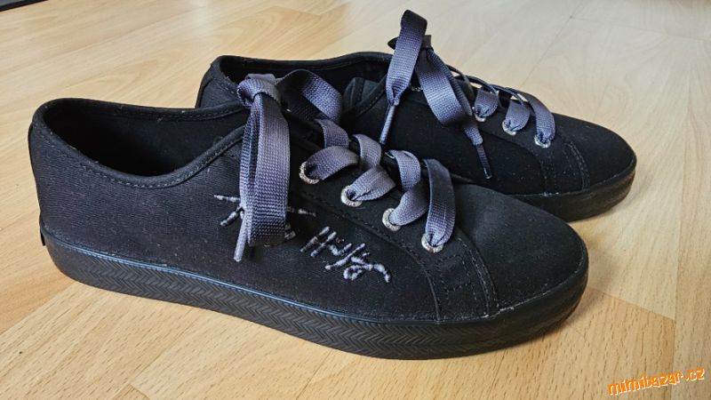 Tenisky Tommy Hilfiger - n*o*v*é