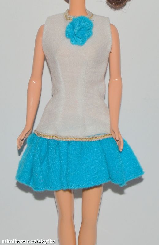  + + + OBLEČENÍ PRO PANENKU BARBIE + + + 