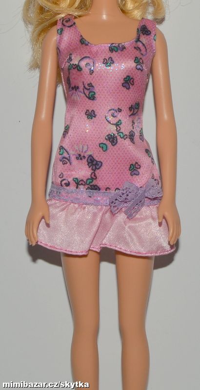  + + + OBLEČENÍ PRO PANENKU BARBIE + + + 