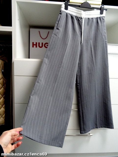 ŠIROKÉ KALHOTY