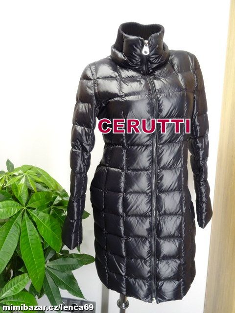 LUXUSNÍ PÉŘOVÝ KABÁT CERUTTI