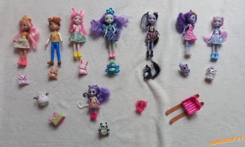 Enchantimals - 8 figurek + zvířátka a doplňky