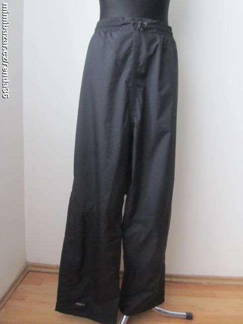 Tepláky Mountain Warehouse vel. XXL - nové.