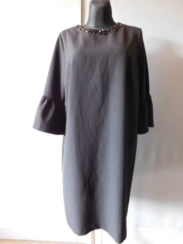 Společenské šaty BPC 54