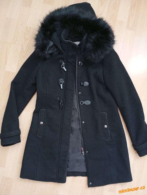 DÁMSKÝ ČERNÝ KABÁT VEL 36/S