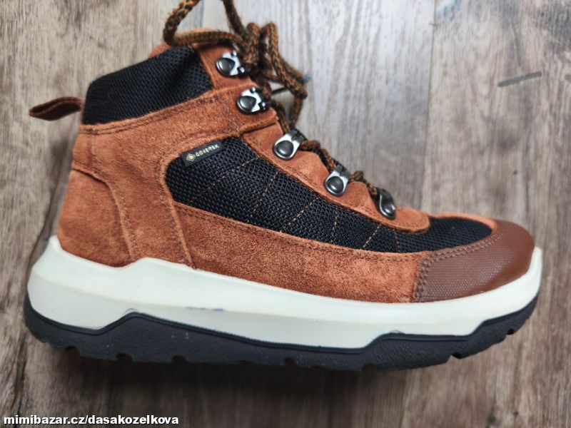 Kotníkové boty Superfit v.36 - top stav