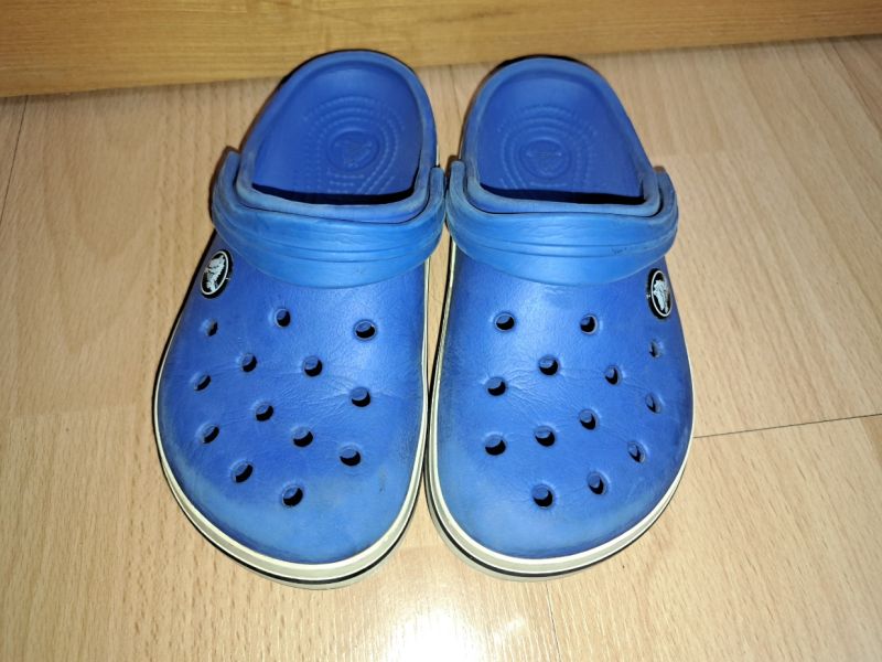 Crocs