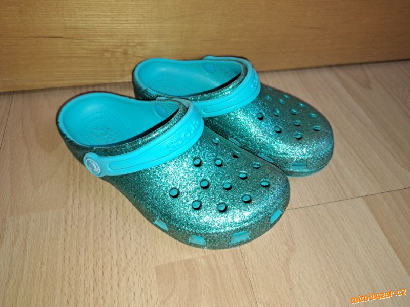 Crocs s třpytkami