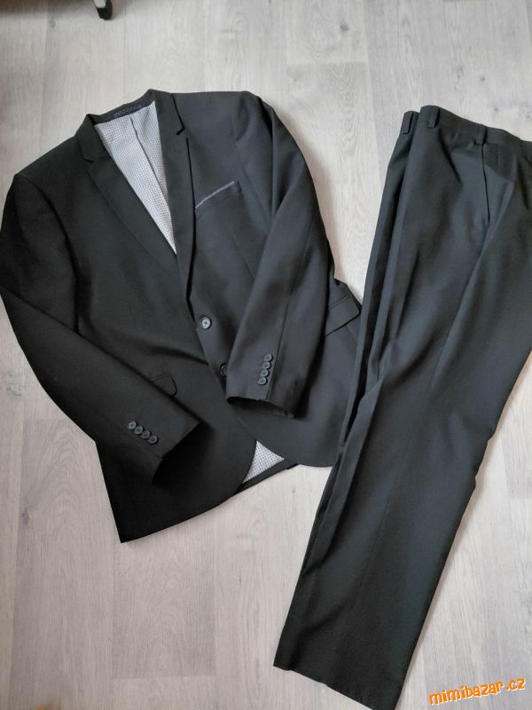 Pánský oblek F&F