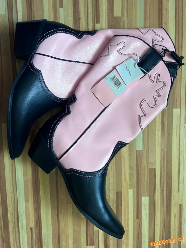 Kožené kovbojské boty Barbie PC 1800 Kč