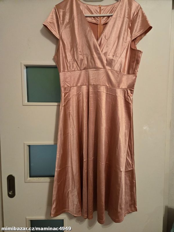 Prodám dámské nové společenské šaty vel.L