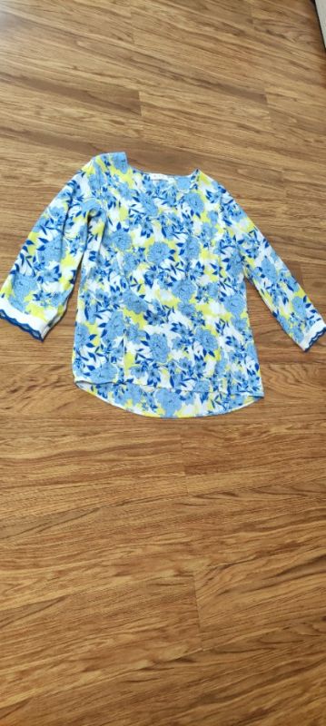 Halenka s květy vel. M