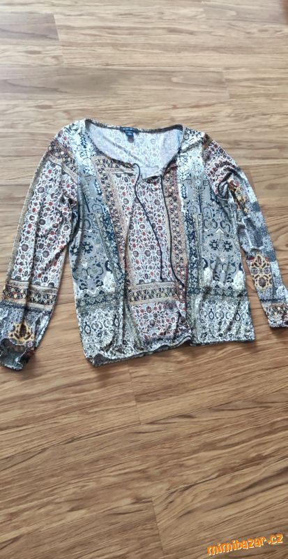 Vzorovaná halenka M/L