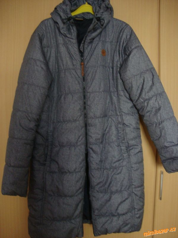 sportovní prošívaný kabát