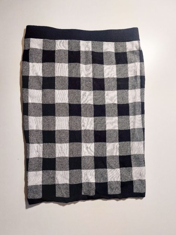 Úpletová sukně, kostkovaná sukýnka