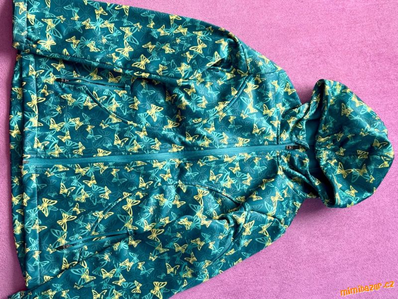 Softshellová bunda- super stav