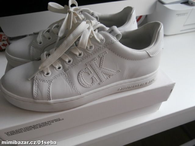 Krásné bílé tenisky CK vel.37 !!!!!!!