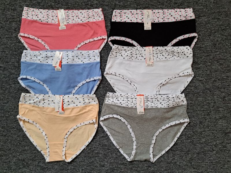 Dámské spodní kalhotky