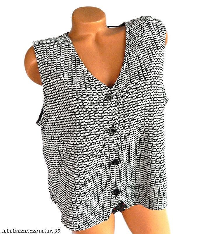 Měkoučká úplet vesta vel.48