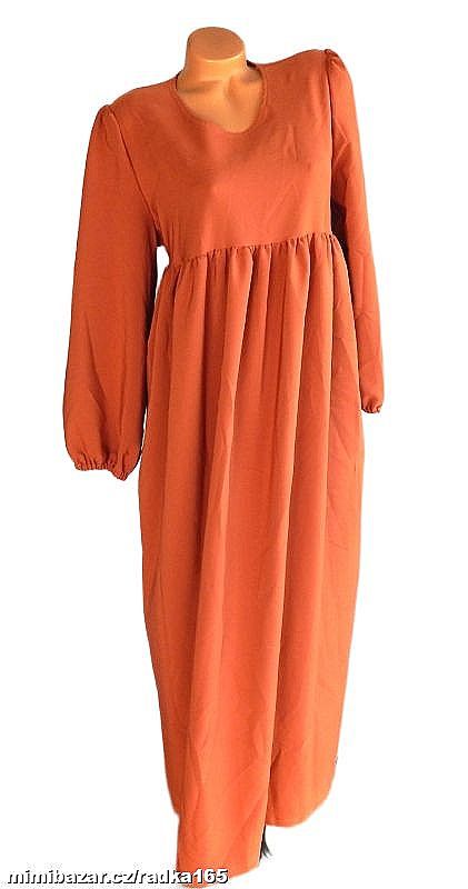 Příjemné středně silné maxi šaty vel.48