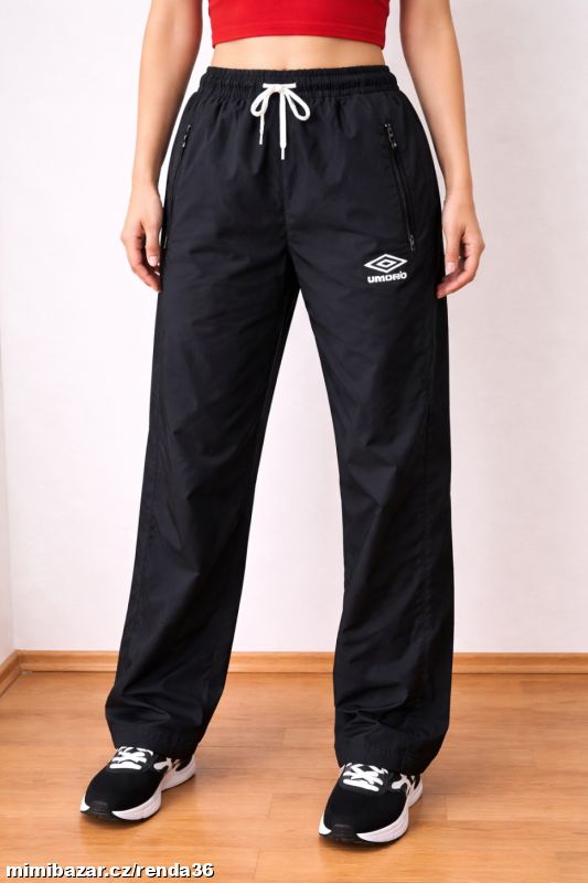 Dámské šusťákové tepláky Umbro vel. M - top stav