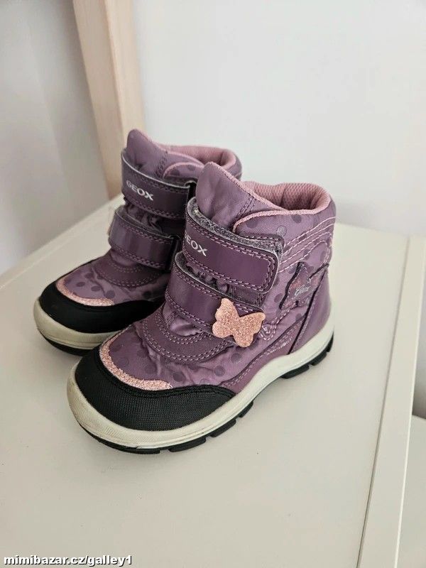 Zimní boty Geox, vel. 25, stélka 15 cm