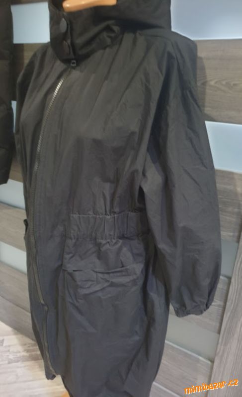 Bunda-parka zn. Mohito